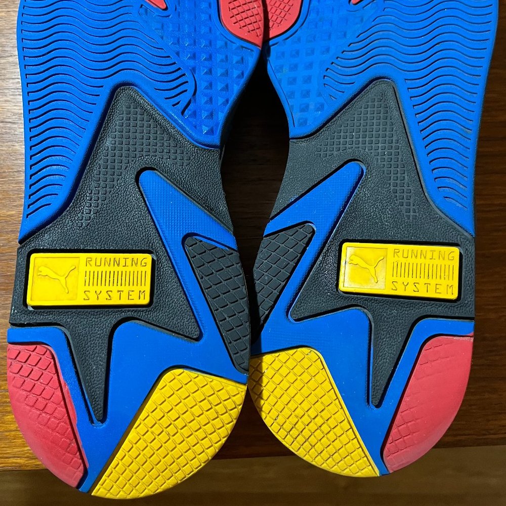 Men's Multi-Colored Puma Shoes 10